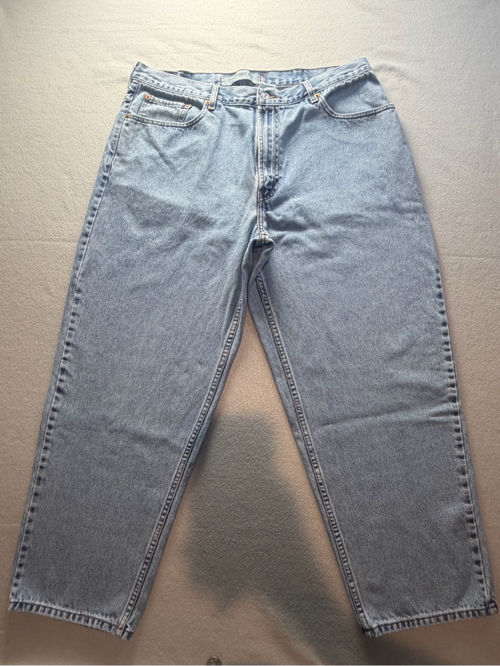 Levi’s 560 Comfort Fit Jeans 40x30 Light Wash Relaxed Baggy Denim